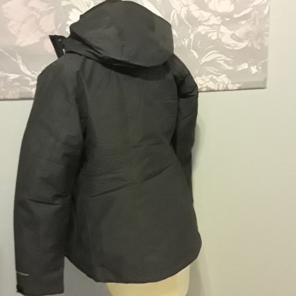 Women Columbia coat - Picture 4 of 5